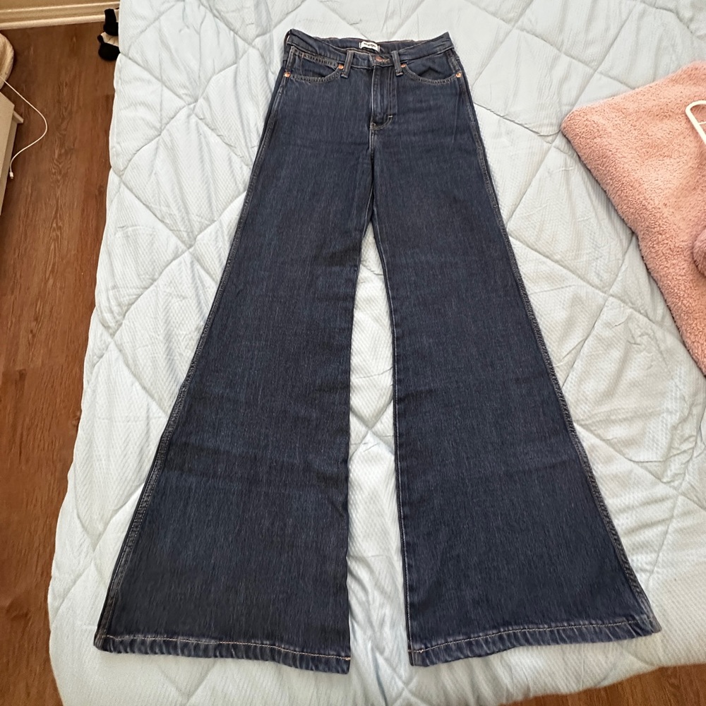 Wrangler Premium Retro High Rise Flare Jeans